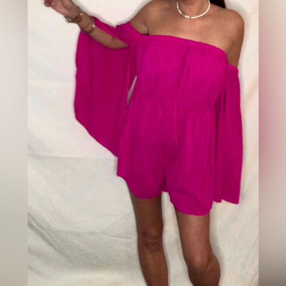 Hot Pink One Piece Jumper Flare Arms Shorts Romper - Picture 3 of 6